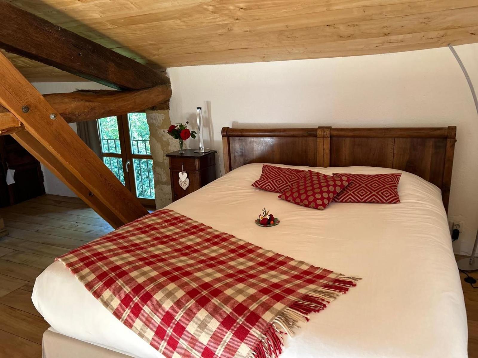 Le Clos Pastel Chambres D'Hotes & Gite Virac Exterior foto